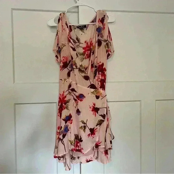 Lulus cherished love blush pink floral print wrap dress size small - Picture 5 of 8